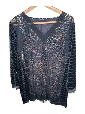 The Pyramid Collection Velvet Burnout Top Size 2X Leopard Print Lace Black